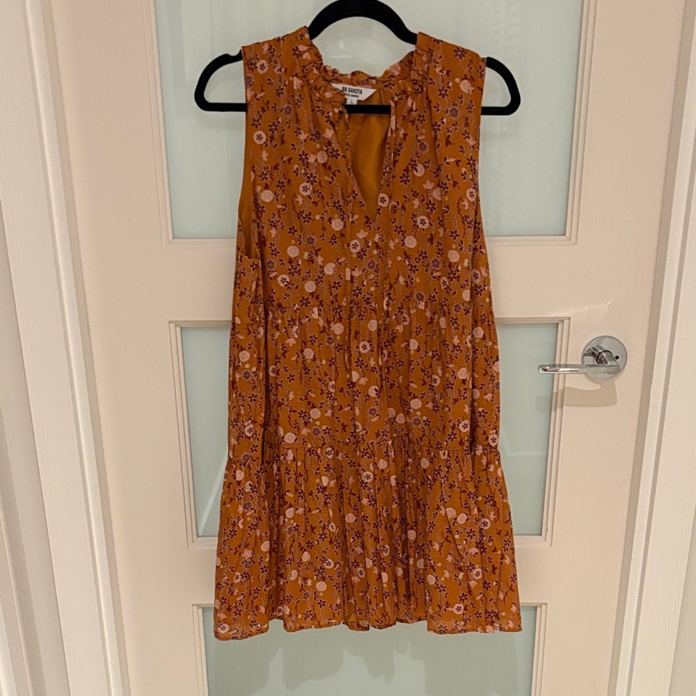 NWOT BB Dakota by Steve Madden Floral Rust Mini Dress